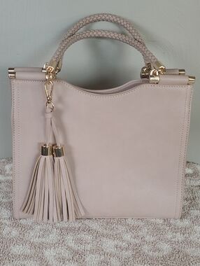 Miztique Women's Purse in Light Blush with Tassel & Gld Accents